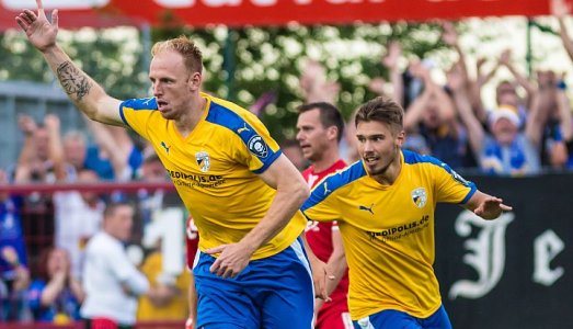 JEZT - Justin Gerlach erzielte das Führungstor im Spiel gegen den ZFC Meuselwitz - Foto © FCC Jena